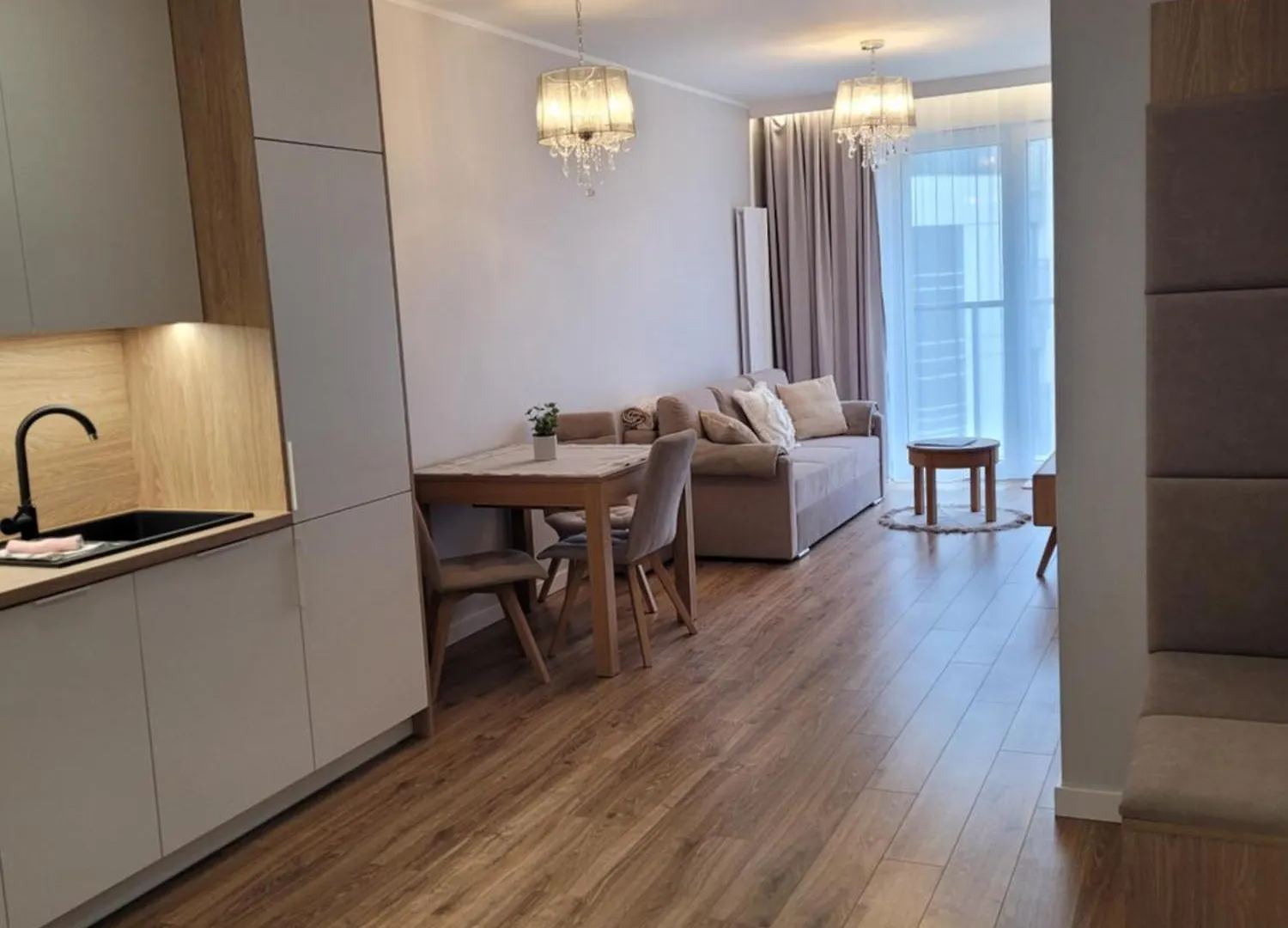 Apartment Ferienwohnung Wilda Corner Street View Posen